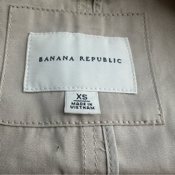 Banana Republic Trench Coat Womens Khaki Short - Picture 6 of 7